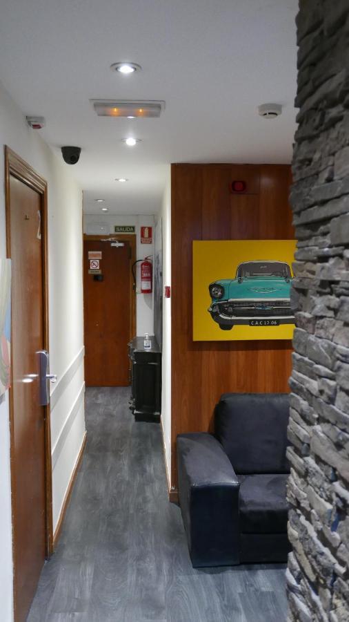 Hostal Don Pedro Madrid Eksteriør billede