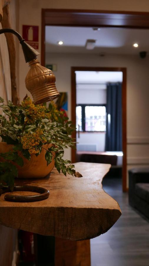 Hostal Don Pedro Madrid Eksteriør billede